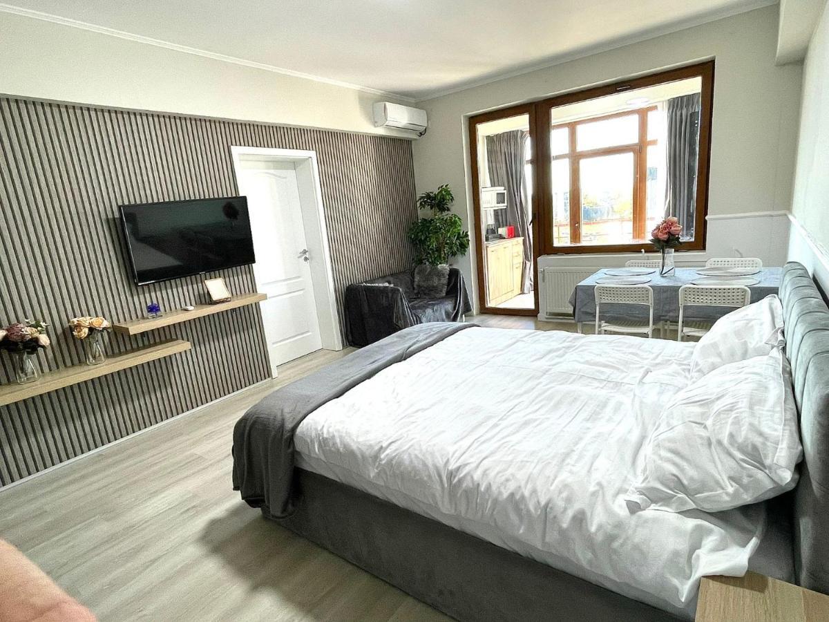 Baneasa Luxury Apartaments Bucharest Exterior photo